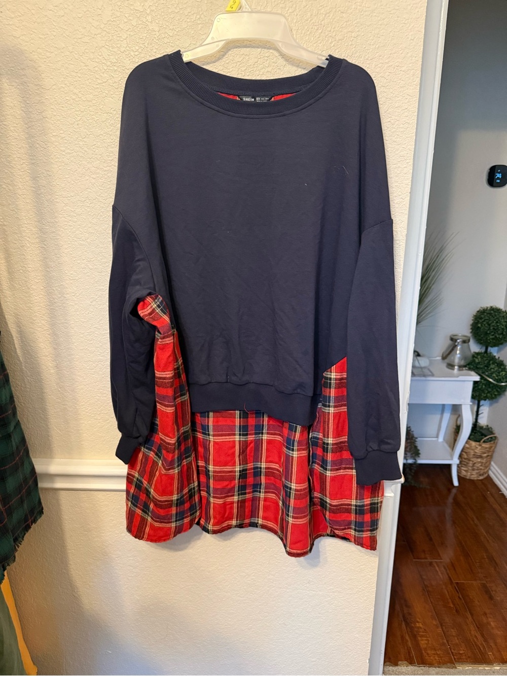XL ' Navy Sweatshirt with Red Plaid Hem